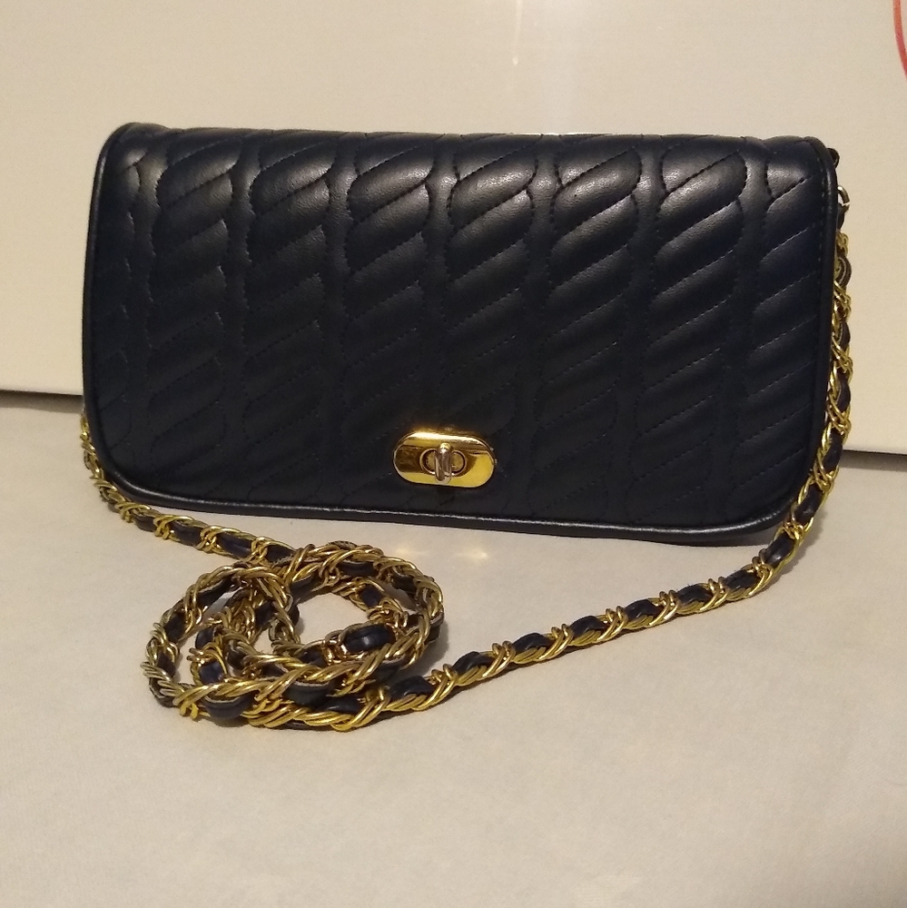 Navy BlueVinyl Purse